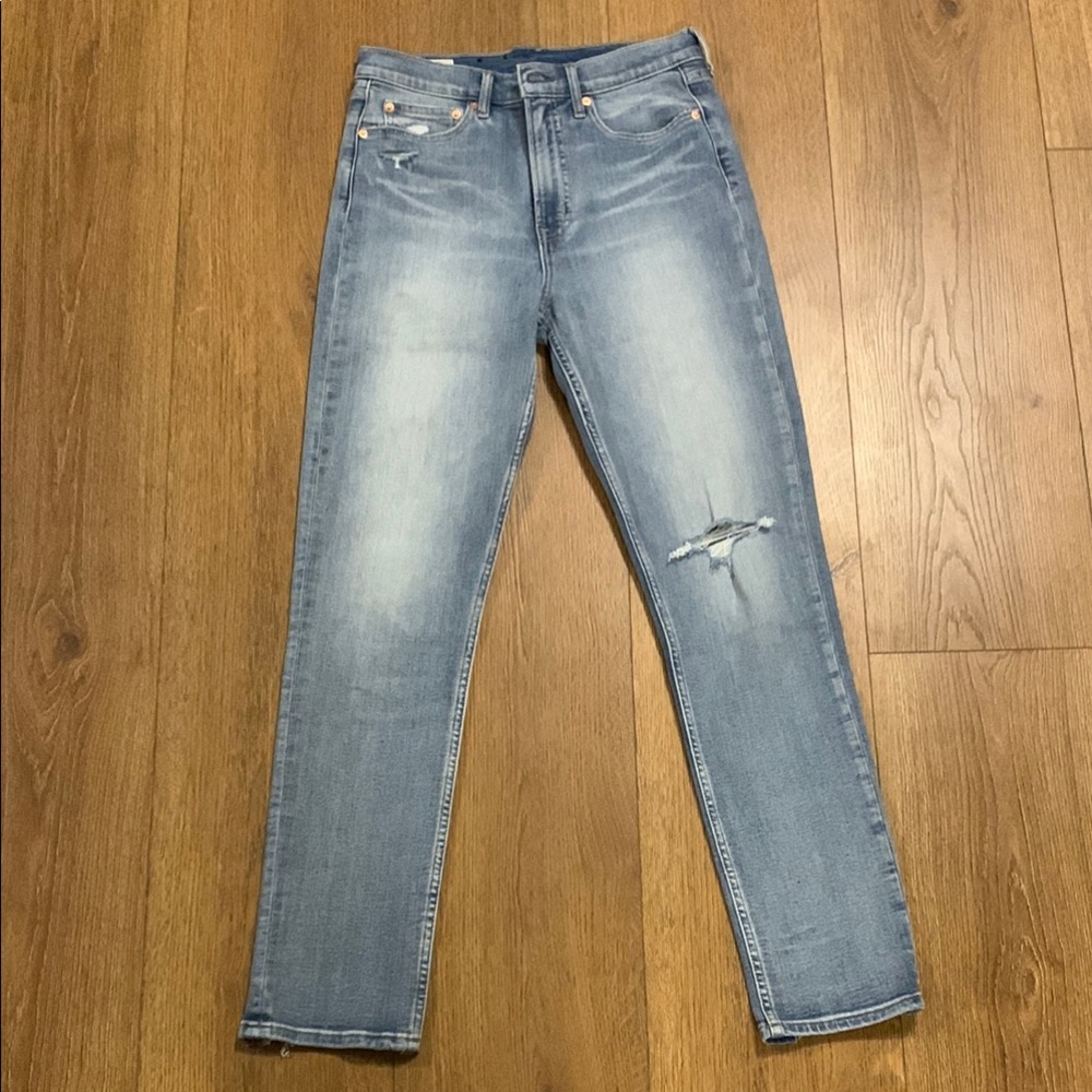 Distressed Light Wash Jeans